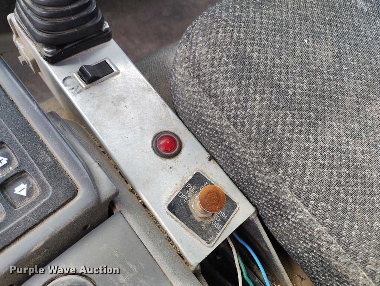 image for item IP9745 2017 Kenworth K370 refuse truck