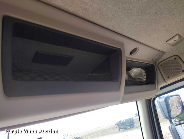 image for item IP9745 2017 Kenworth K370 refuse truck