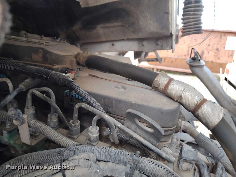 image for item IP9745 2017 Kenworth K370 refuse truck