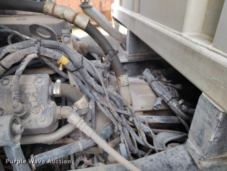 image for item IP9745 2017 Kenworth K370 refuse truck