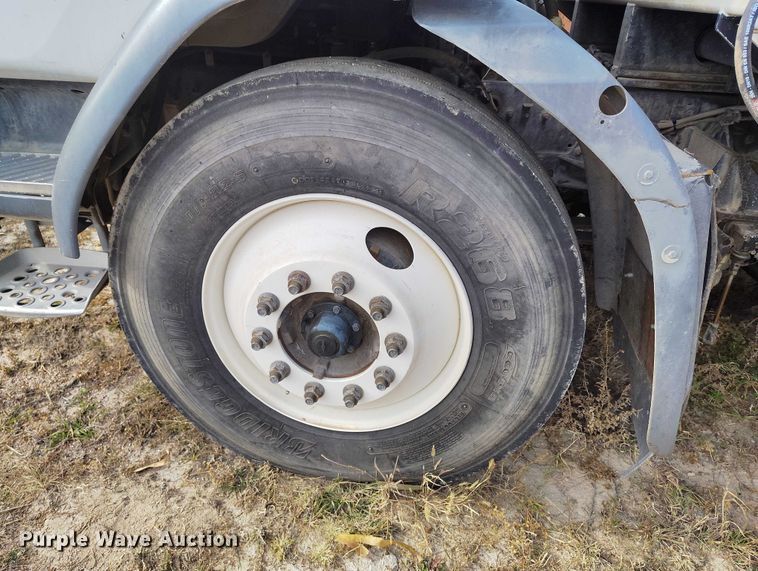 image for item IP9745 2017 Kenworth K370 refuse truck