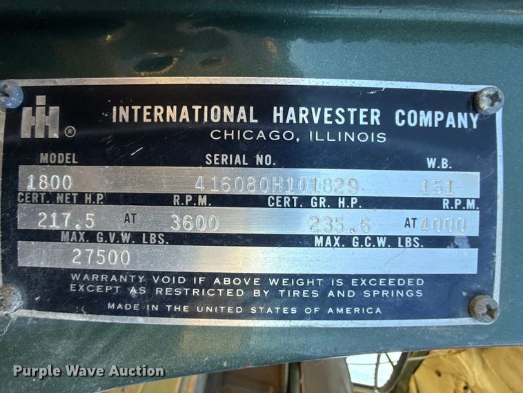 image for item JJ9948 1971 International Loadstar 1800 winch truck