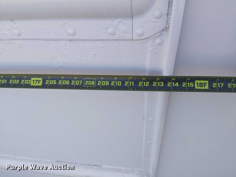 image for item KB9540 2007 Freightliner MT45 delivery truck