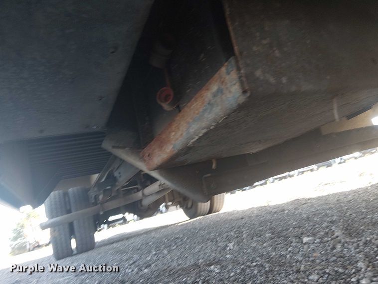 image for item KB9540 2007 Freightliner MT45 delivery truck