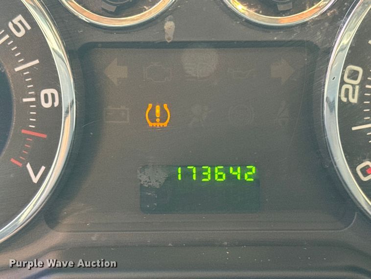 image for item NA9835 2008 Ford Edge SE SUV