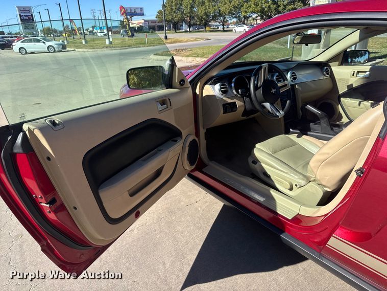 image for item NA9838 2007 Ford Mustang 