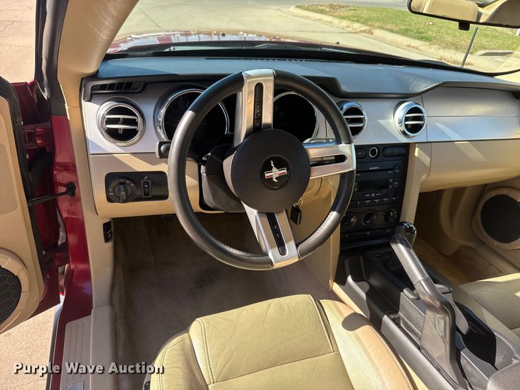 image for item NA9838 2007 Ford Mustang 