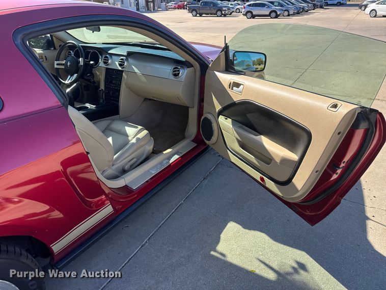 image for item NA9838 2007 Ford Mustang 