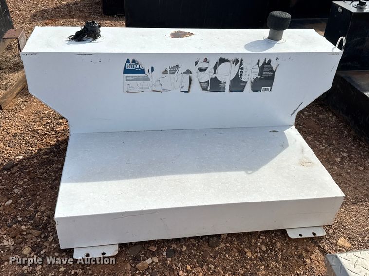 image for item NA9845 (7) fuel tanks