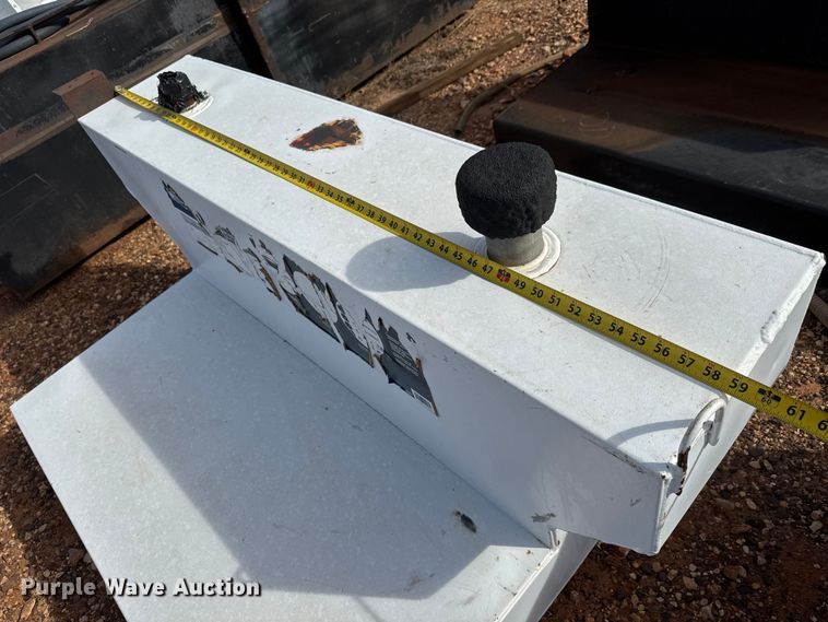 image for item NA9845 (7) fuel tanks