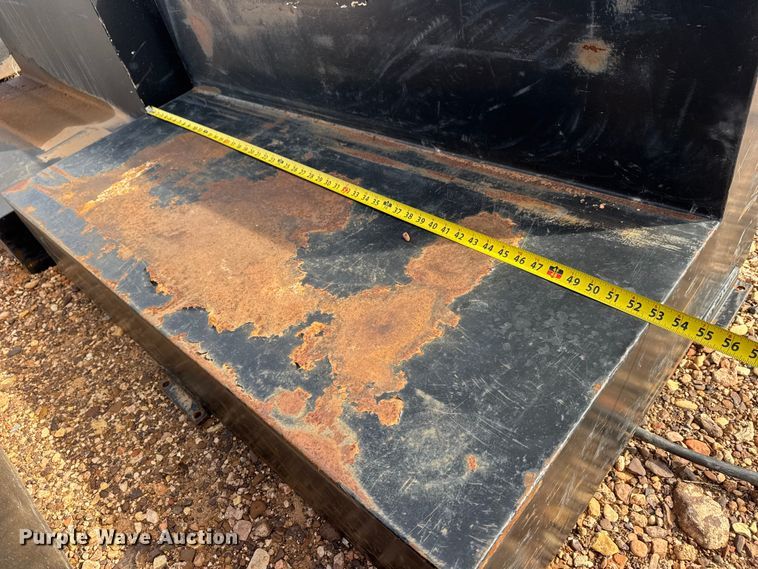 image for item NA9845 (7) fuel tanks