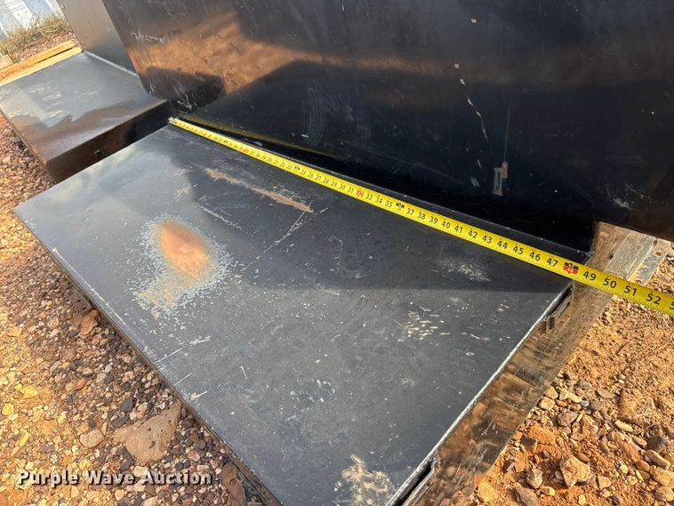 image for item NA9845 (7) fuel tanks