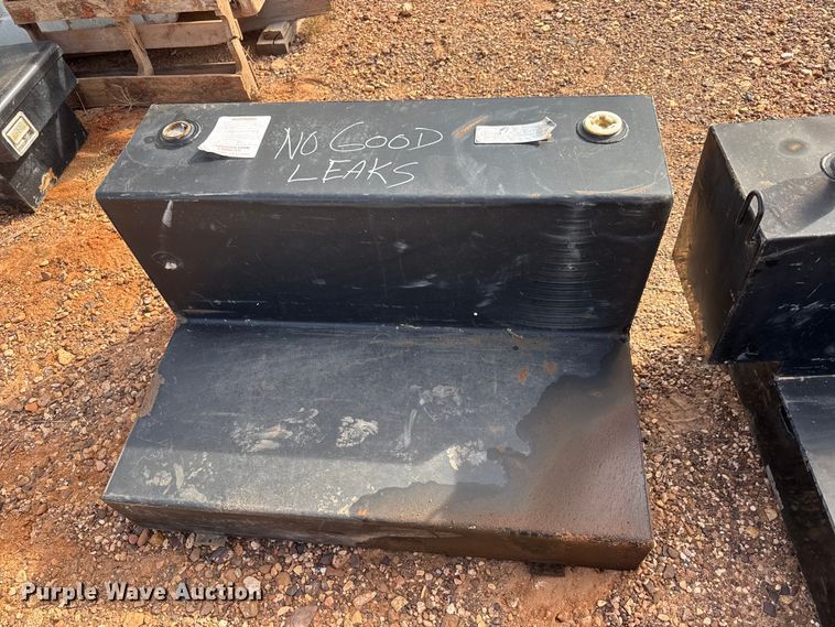 image for item NA9845 (7) fuel tanks