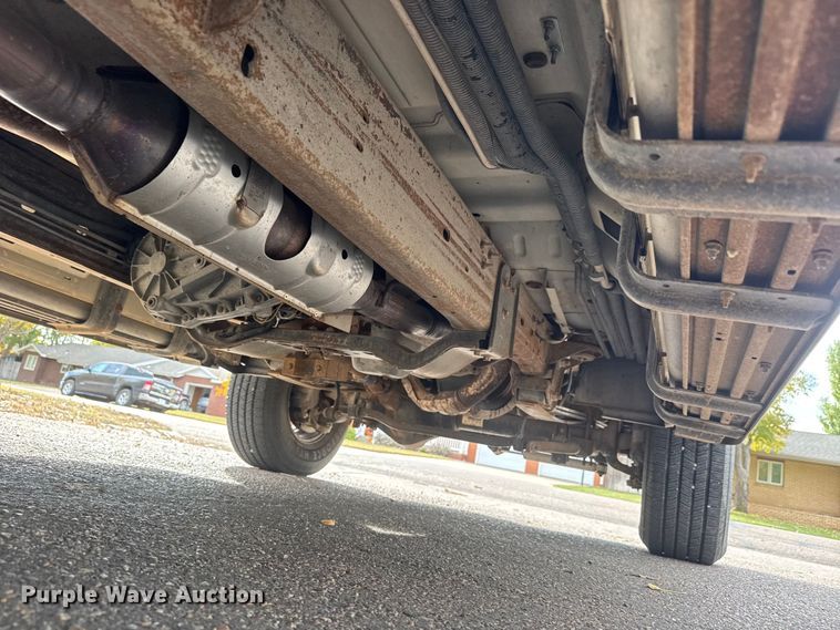 image for item NA9848 2001 Ford Excursion SUV