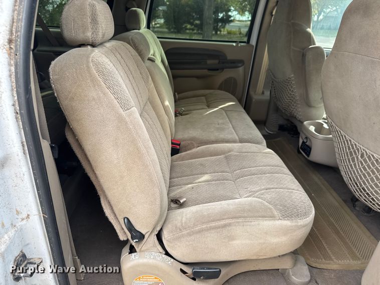 image for item NA9848 2001 Ford Excursion SUV