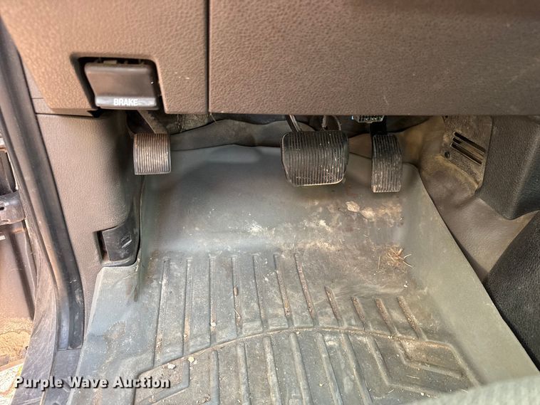 image for item NA9862 2010 Ford F150 XL SuperCab pickup truck