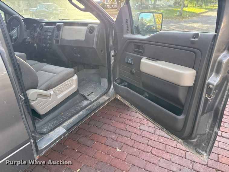 image for item NA9862 2010 Ford F150 XL SuperCab pickup truck