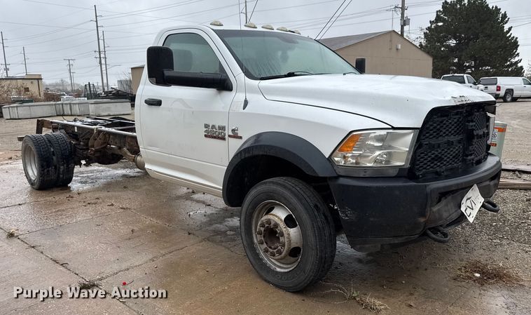 image for item NA9976 2013 RAM 4500 truck cab and chassis