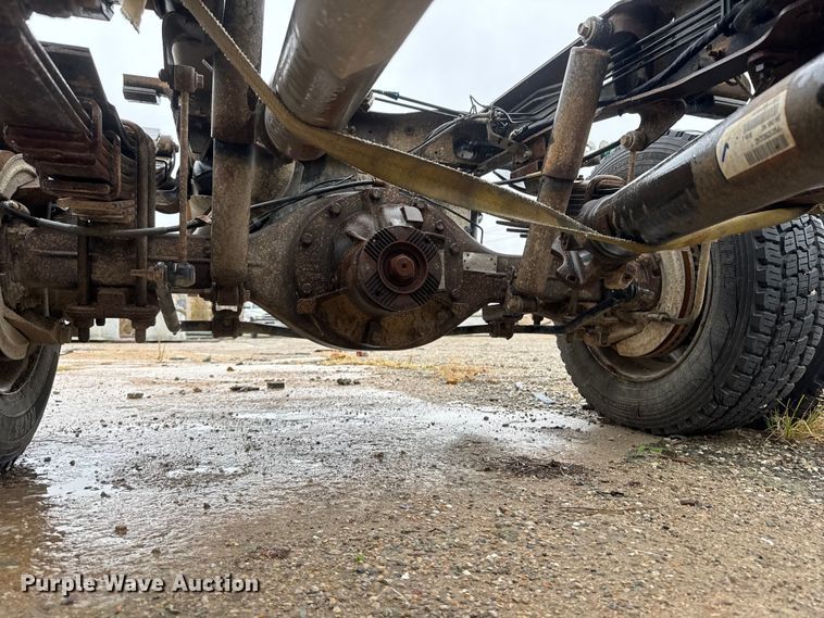 image for item NA9976 2013 RAM 4500 truck cab and chassis