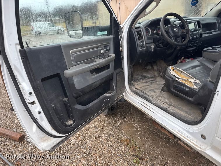 image for item NA9976 2013 RAM 4500 truck cab and chassis