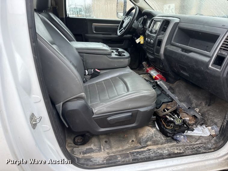 image for item NA9976 2013 RAM 4500 truck cab and chassis