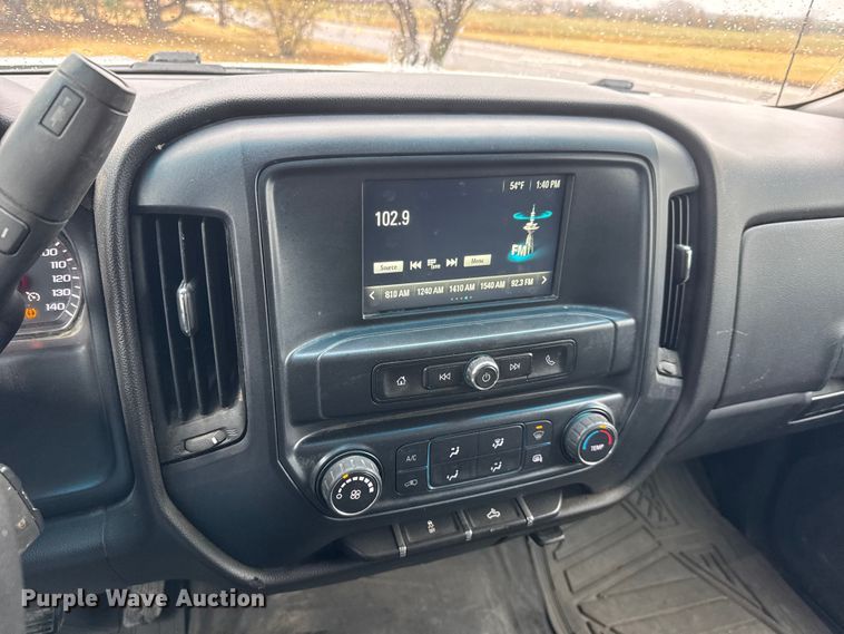 image for item NA9980 2018 GMC Sierra 1500 pickup truck