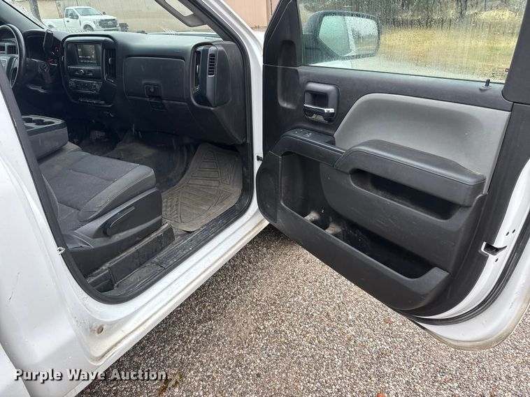 image for item NA9980 2018 GMC Sierra 1500 pickup truck