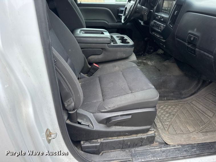 image for item NA9980 2018 GMC Sierra 1500 pickup truck