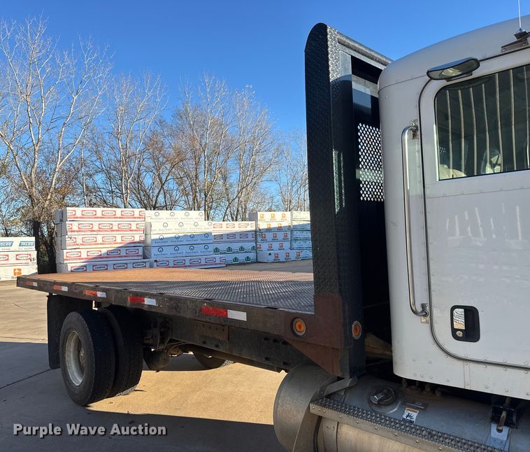 image for item NB9001 2005 Peterbilt 335 dump flatbed truck