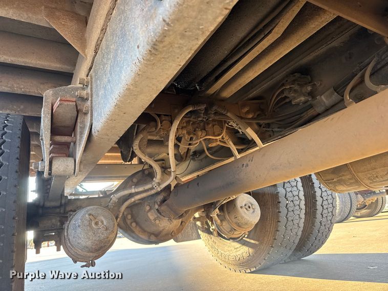 image for item NB9001 2005 Peterbilt 335 dump flatbed truck