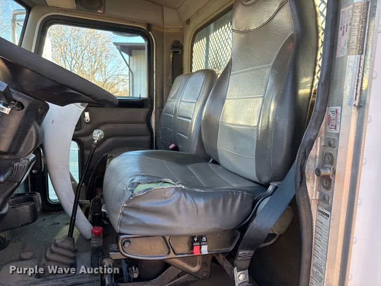 image for item NB9001 2005 Peterbilt 335 dump flatbed truck