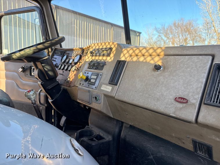 image for item NB9001 2005 Peterbilt 335 dump flatbed truck