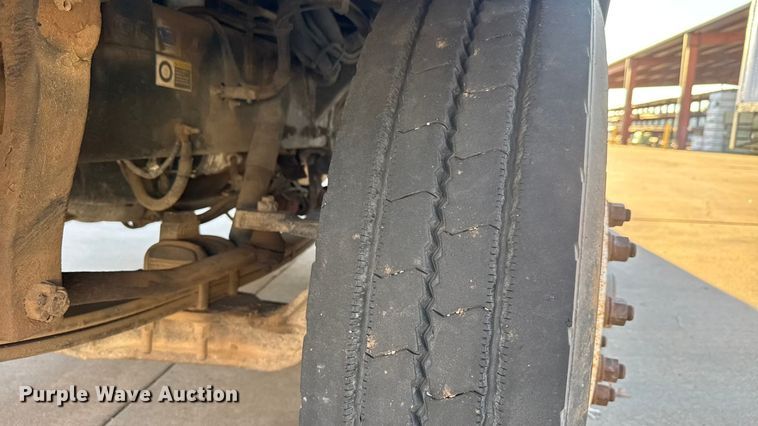 image for item NB9001 2005 Peterbilt 335 dump flatbed truck