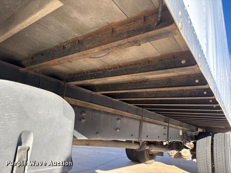 image for item NB9002 2004 Freightliner Business Class M2 box truck