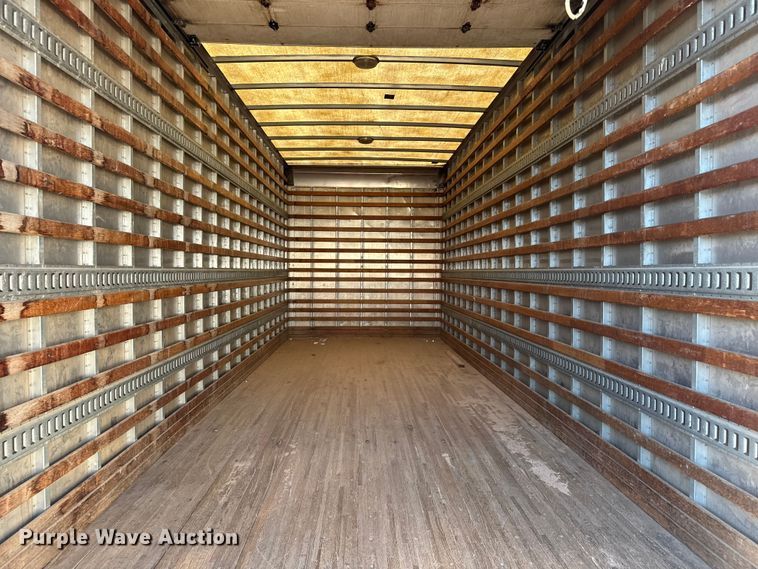 image for item NB9002 2004 Freightliner Business Class M2 box truck