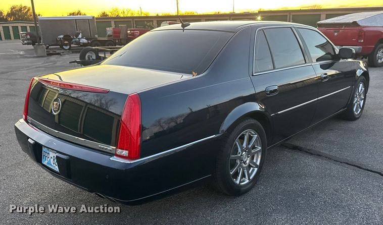 image for item NB9003 2007 Cadillac DTS 