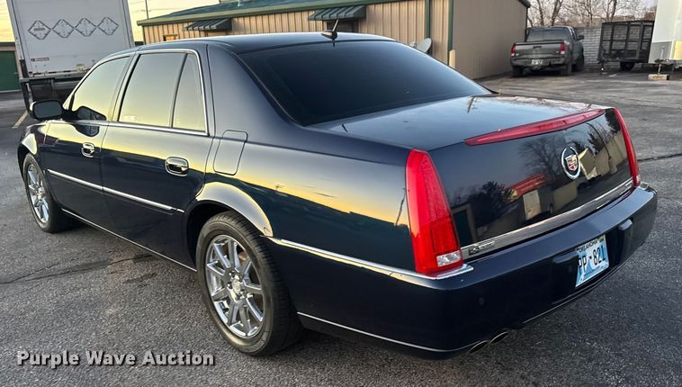 image for item NB9003 2007 Cadillac DTS 