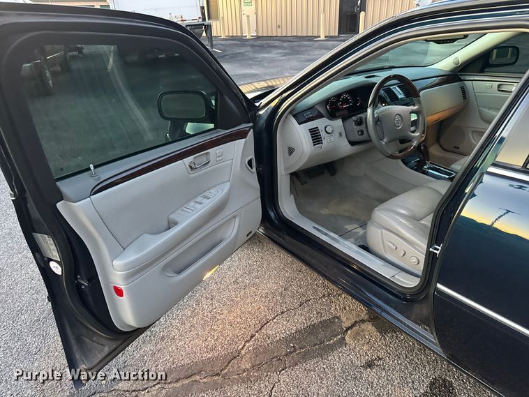 image for item NB9003 2007 Cadillac DTS 