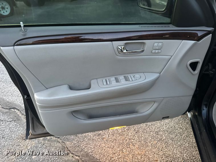 image for item NB9003 2007 Cadillac DTS 