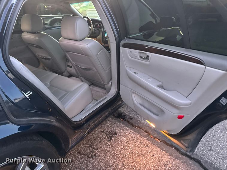 image for item NB9003 2007 Cadillac DTS 