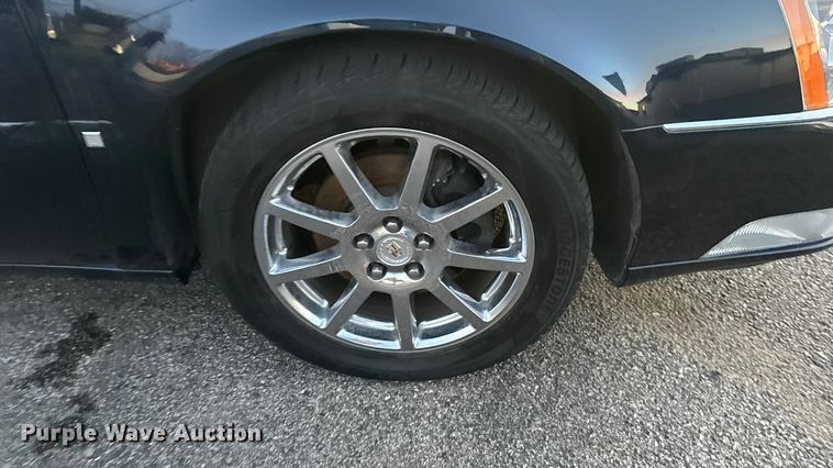 image for item NB9003 2007 Cadillac DTS 