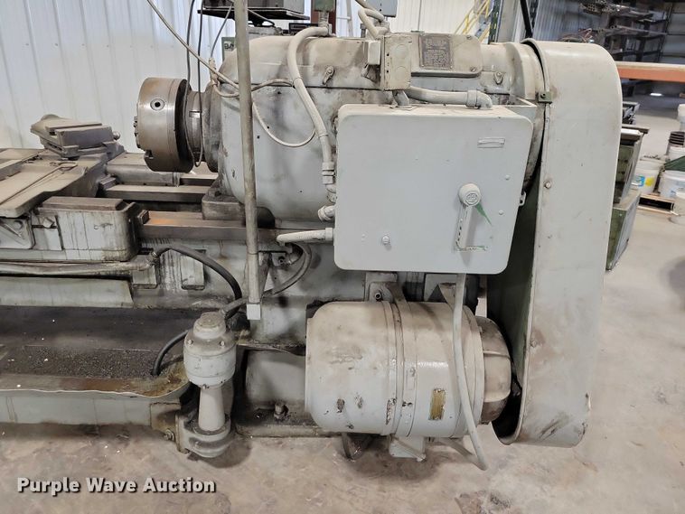 image for item NO9777 Lodge & Shipley WV7090 metal lathe