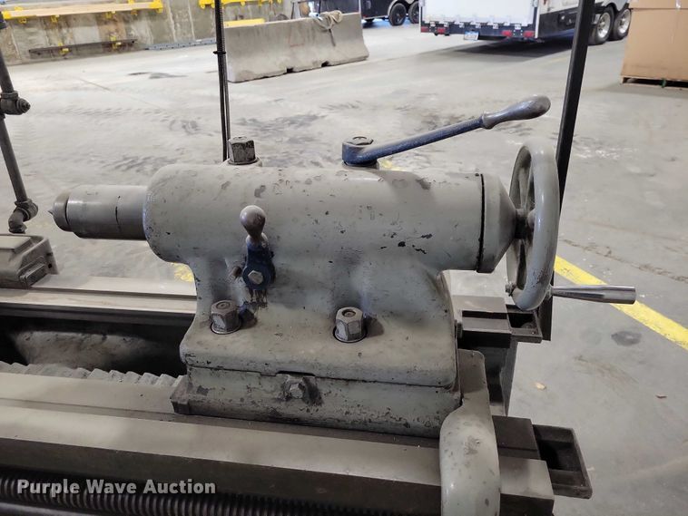 image for item NO9777 Lodge & Shipley WV7090 metal lathe