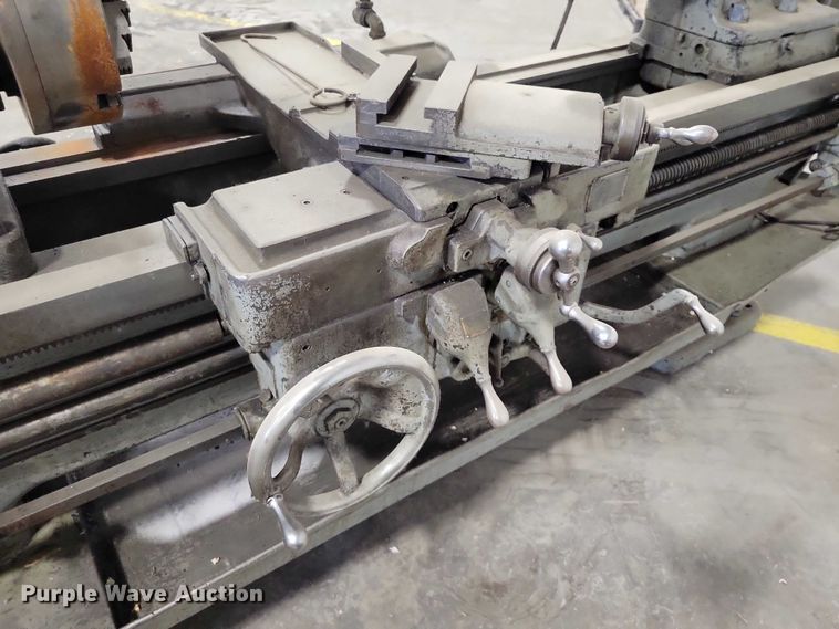 image for item NO9777 Lodge & Shipley WV7090 metal lathe