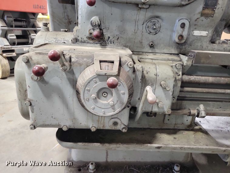 image for item NO9777 Lodge & Shipley WV7090 metal lathe