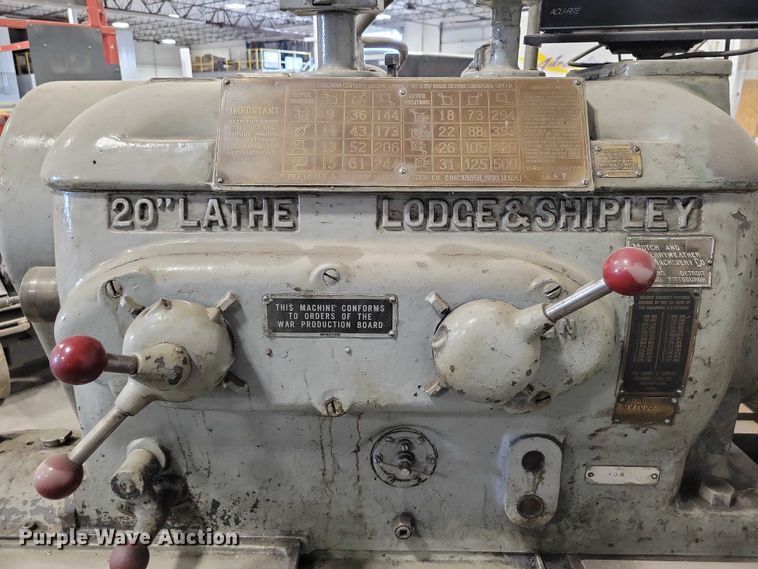 image for item NO9777 Lodge & Shipley WV7090 metal lathe