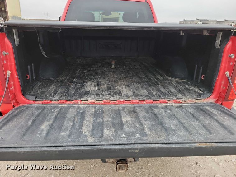 image for item NO9781 2011 Chevrolet Silverado 2500HD Crew Cab pickup truck