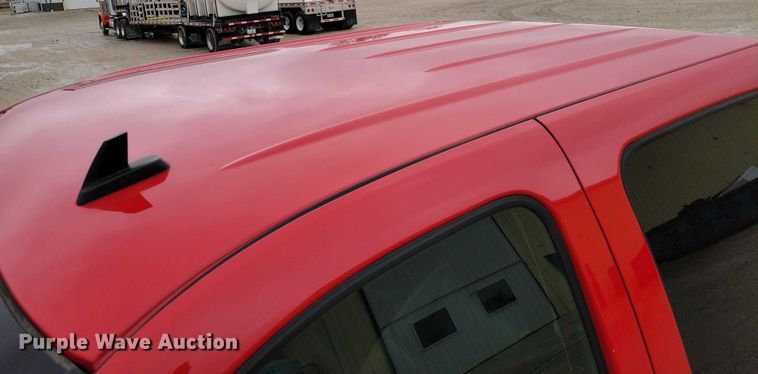 image for item NO9781 2011 Chevrolet Silverado 2500HD Crew Cab pickup truck