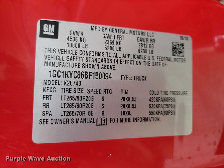 image for item NO9781 2011 Chevrolet Silverado 2500HD Crew Cab pickup truck