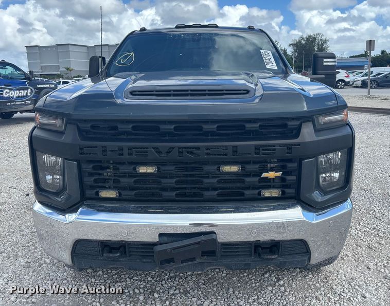 image for item YA0992 2020 Chevrolet Silverado 2500HD Crew Cab pickup truck